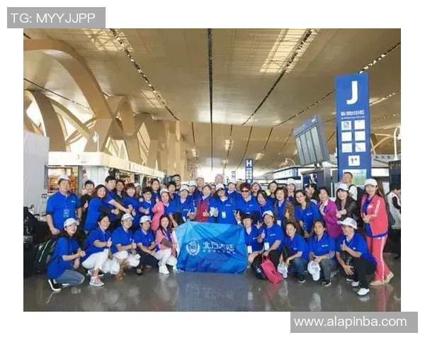 足球球星与孩子们的梦想之旅共鸣：传递激情与希望的温暖时刻